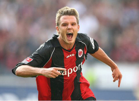 队的顽强拼 队的顽强拼